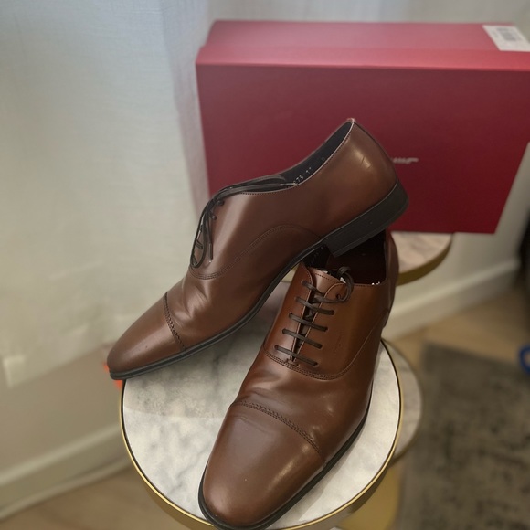 MENS SALVATORE FERRAGAMO “REMIGIO PORTO CALF DRESS SHOE” main image 4